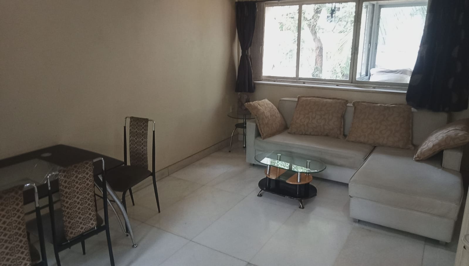 2 BHK Fully Furnished in Chandangiri  , Santacruz West